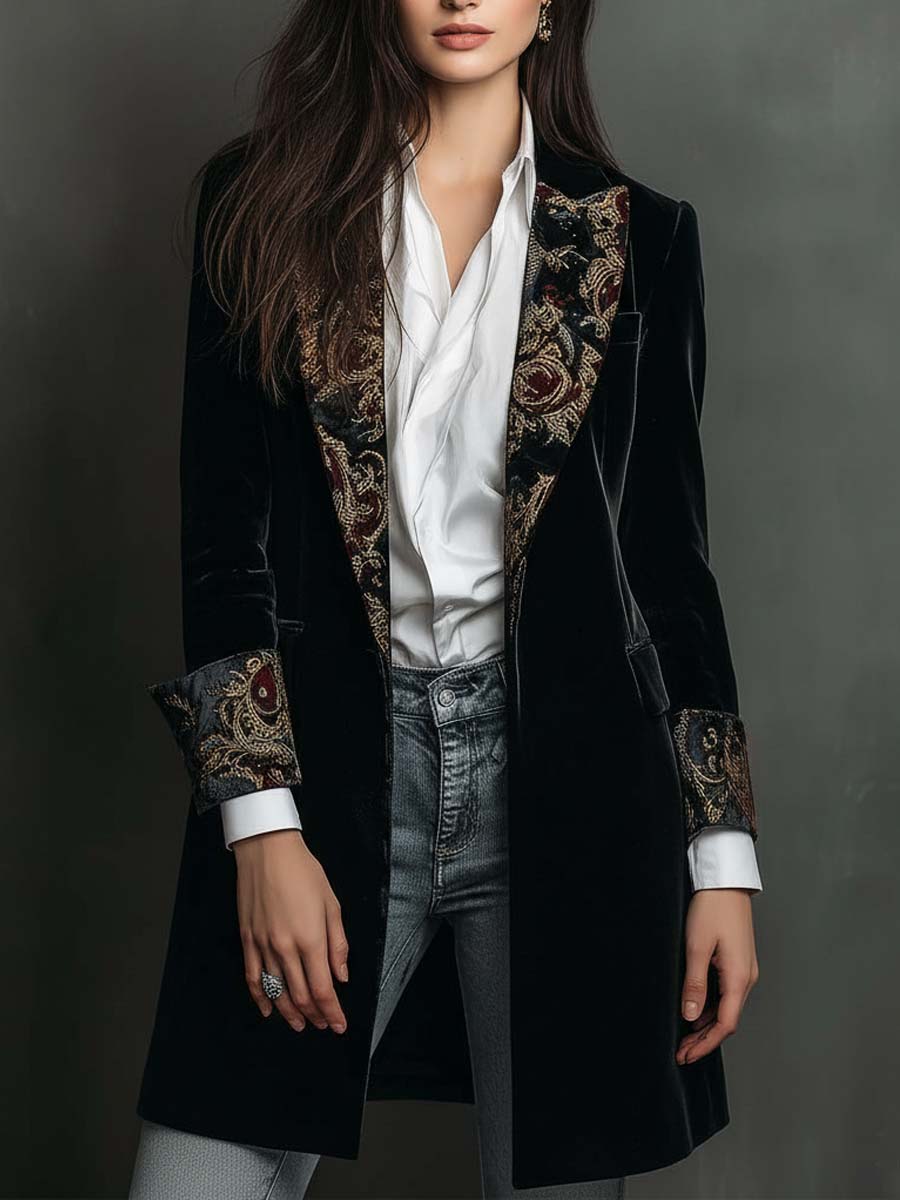 Léontine | Figursyet sort blazer med barokprint