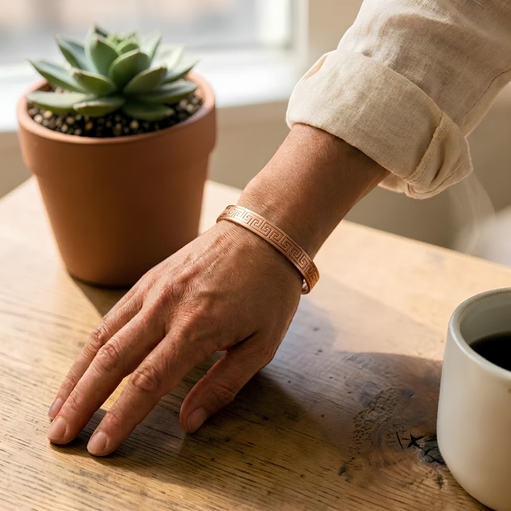 Farao-armbånd i kobber – Nordlys Copenhagen