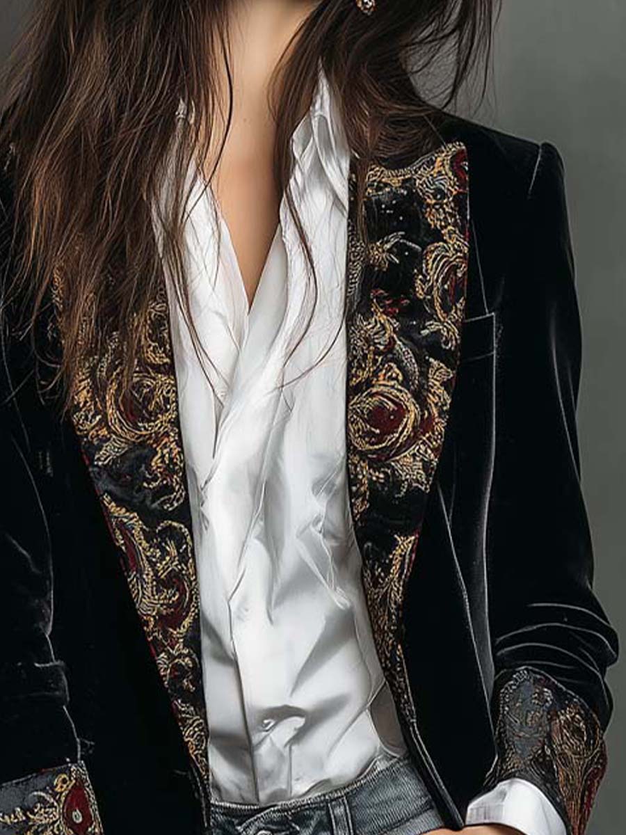 Léontine | Figursyet sort blazer med barokprint