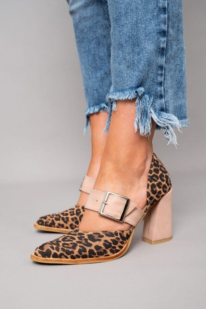 Adalina™ - Sandaler i ruskind med leopardprint
