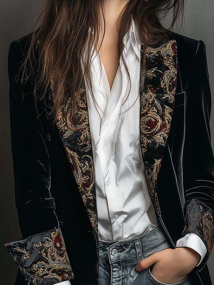 Léontine | Figursyet sort blazer med barokprint