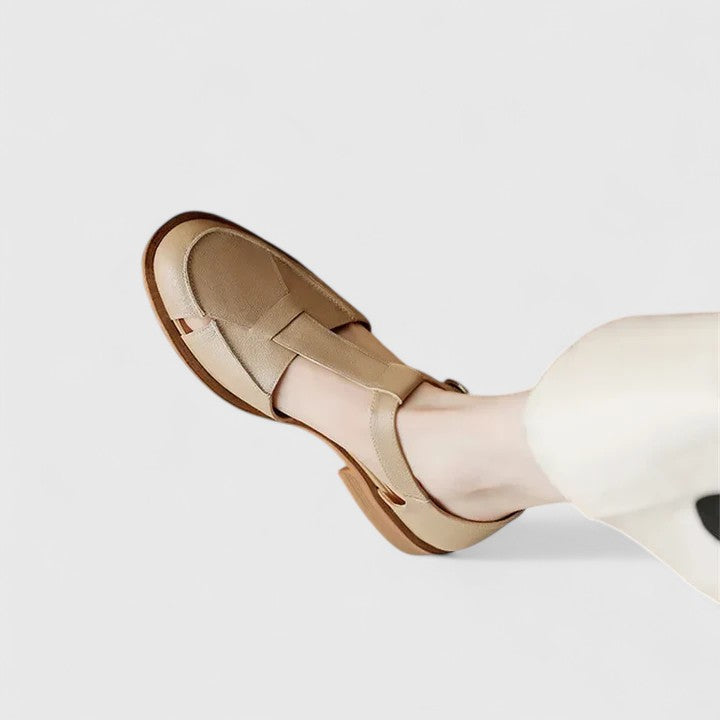 DELACROIX | Lukkede sandaler med rem Manon