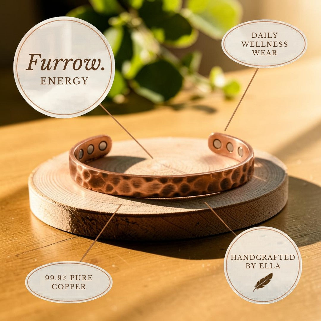 Kobberarmbånd Furrow – Nordlys Copenhagen